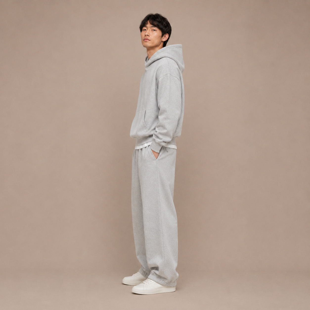 color:Gray