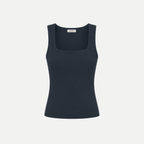 color:Navy